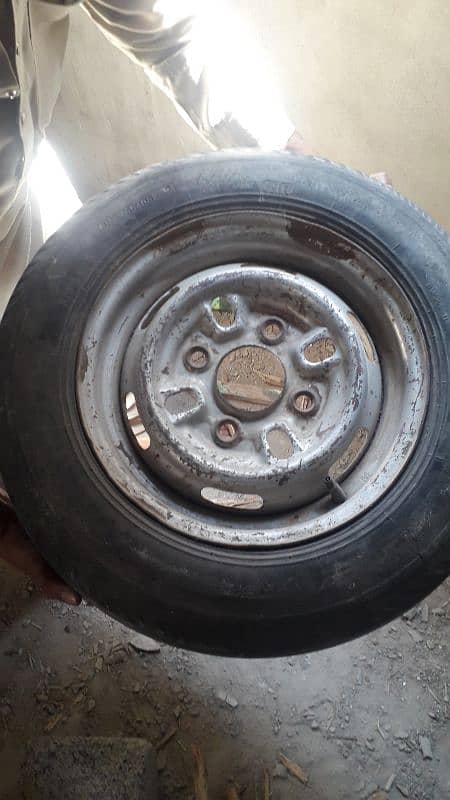 spare wheel of high roof 3