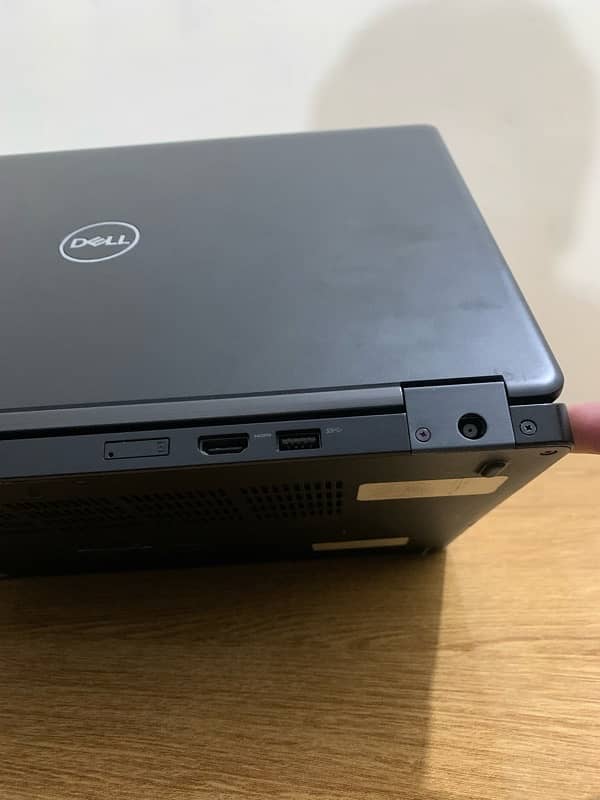 Dell latitude 5490 6