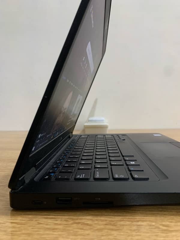 Dell latitude 5490 7