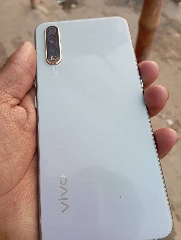 Vivo S1 5