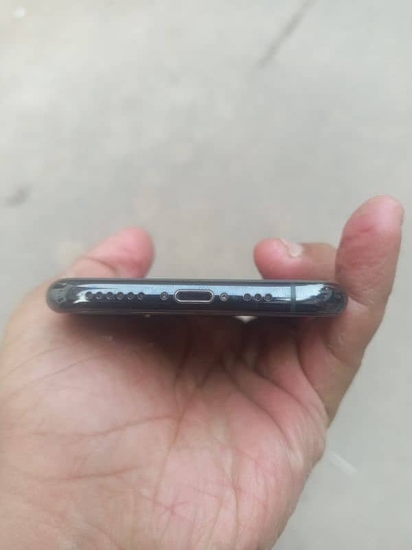 iphone 11 pro pta 64gb 2