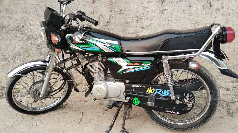 Honda 125 2022 model neat and clean condition 1