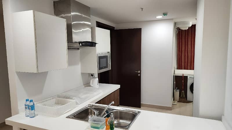 Brand New Sami Furnished High-Rise Apartment In Gold Crest 5