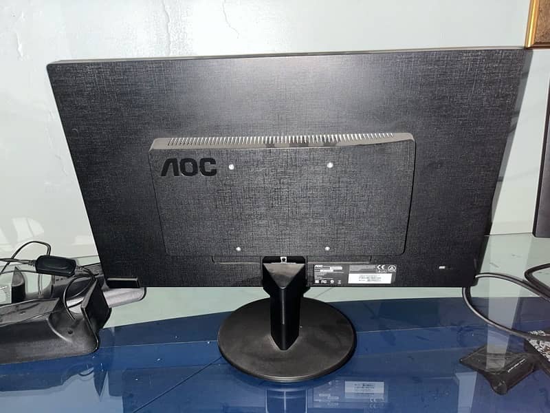 AOC HD 20 INCH MONITOR 0