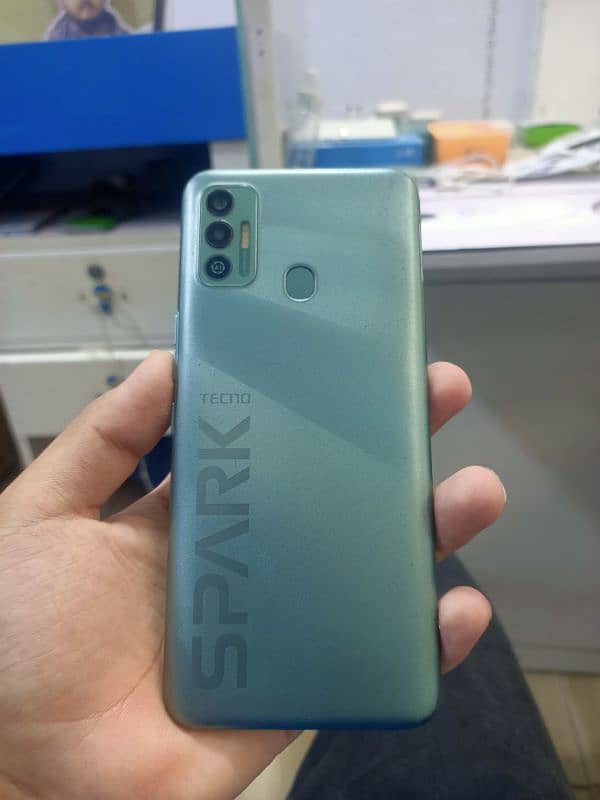 Tecno spark 7 11