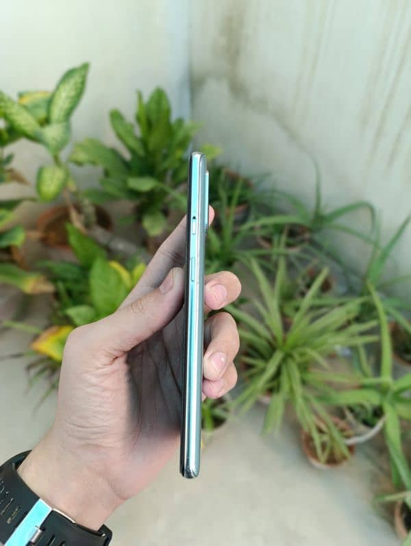 OnePlus 8T 3