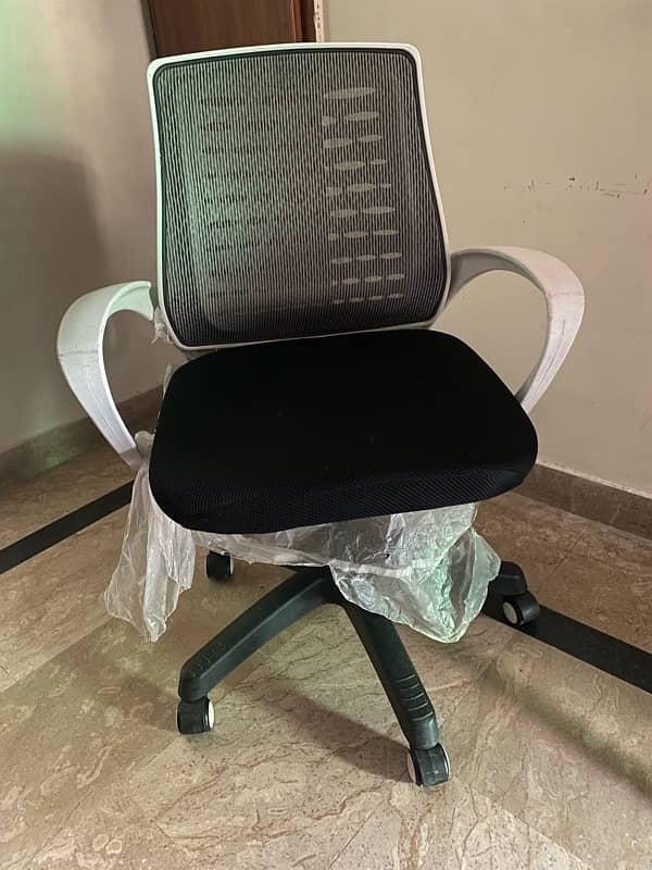 Office Chair | Neat and Clean Condition 1