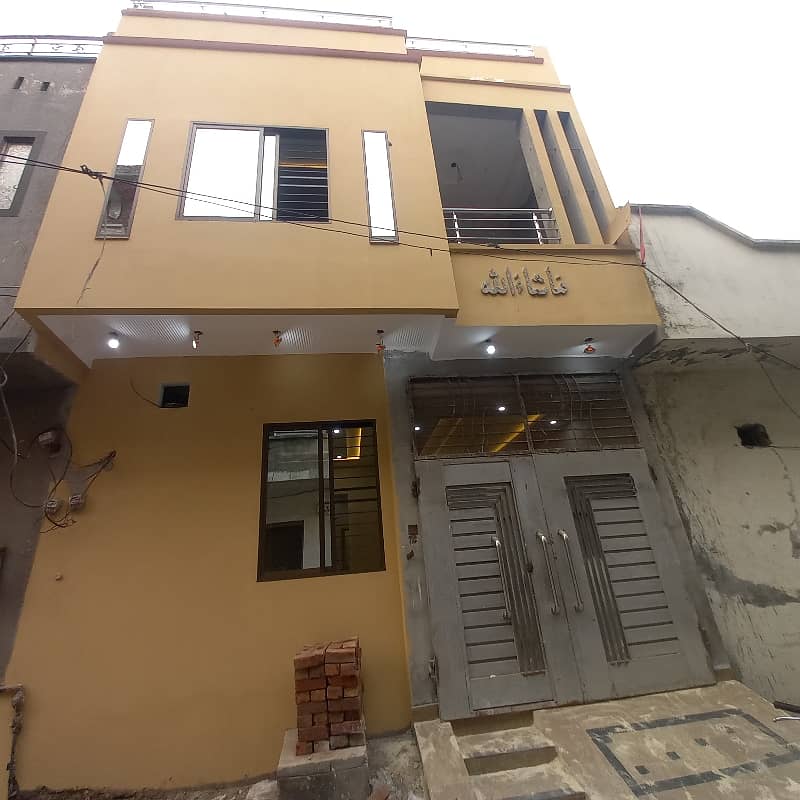 4 marla Half Tripple story house for sale in Hanif Garden moeez Town Salamat Pura Lahore 0