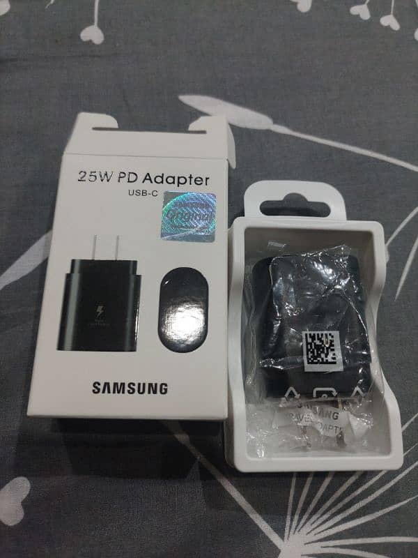 Samsung 25w super fast charger box pack available A+ Quality 2