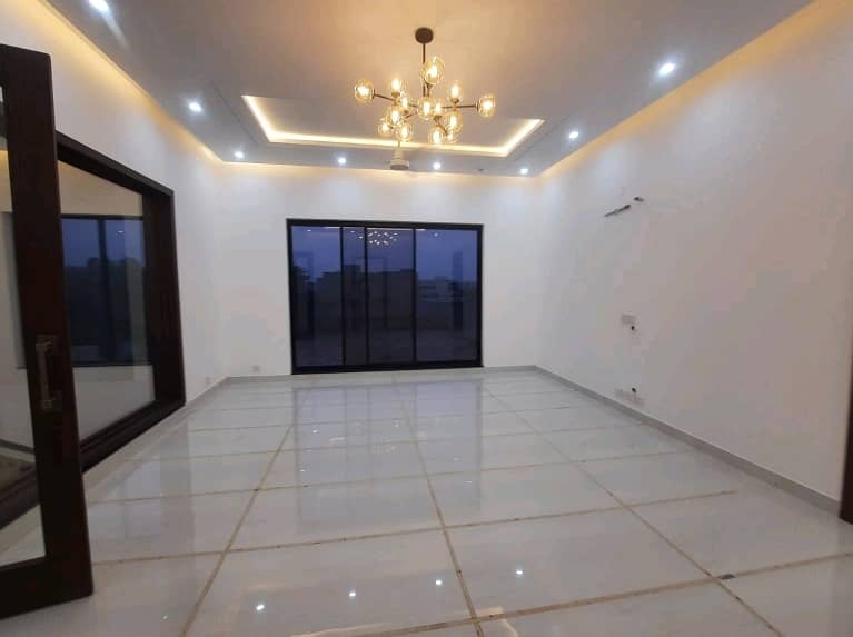 Prime Location 1 Kanal House Situated In DHA Phase 6 - Block F For Rent 1