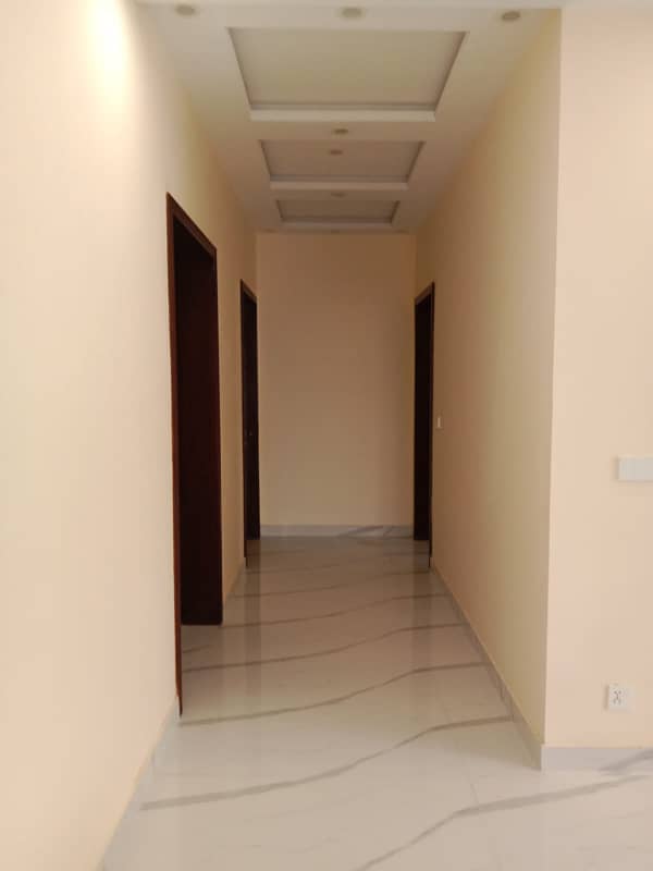 1 KANAL HOUSE FOR RENT IN Z BLOCK DHA PHASE 3 7