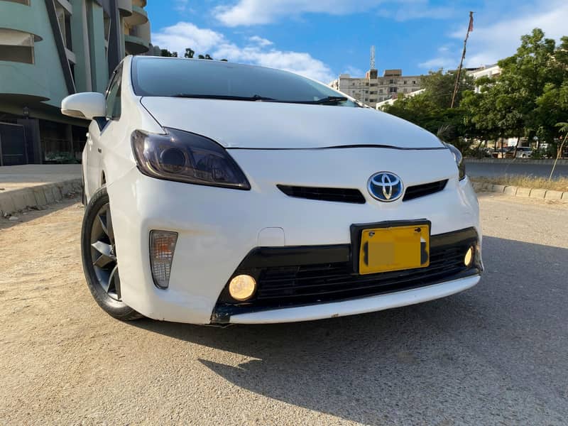 Toyota Prius 2013 S LED 1.8 EDITION 0