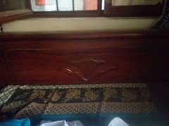 pure wood hai good condition only 1year used