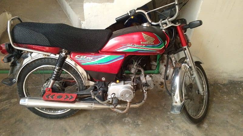 Honda 70 17 model ha urgent sale krni 2