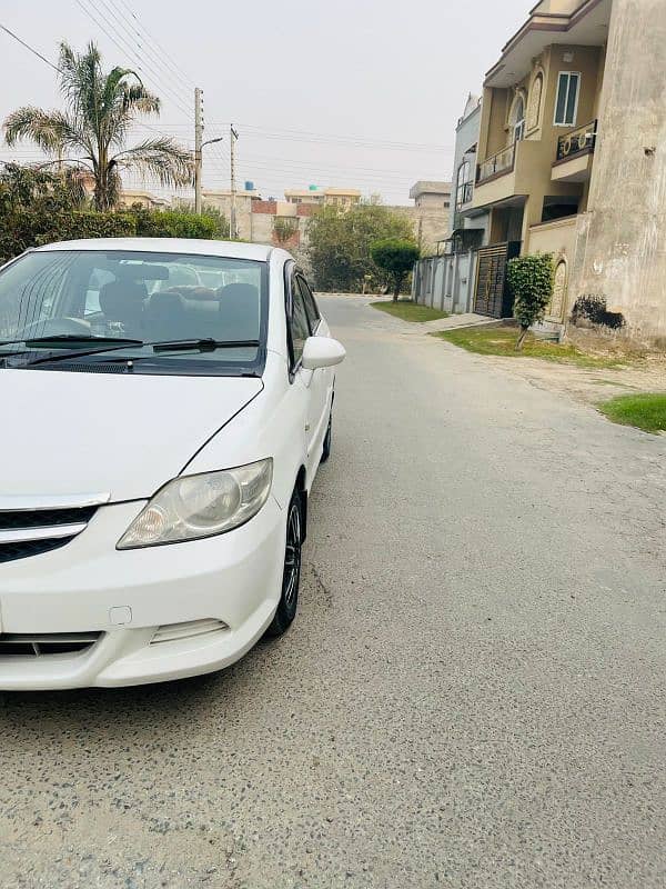 Honda City IDSI 2006 Neat and Clean 3