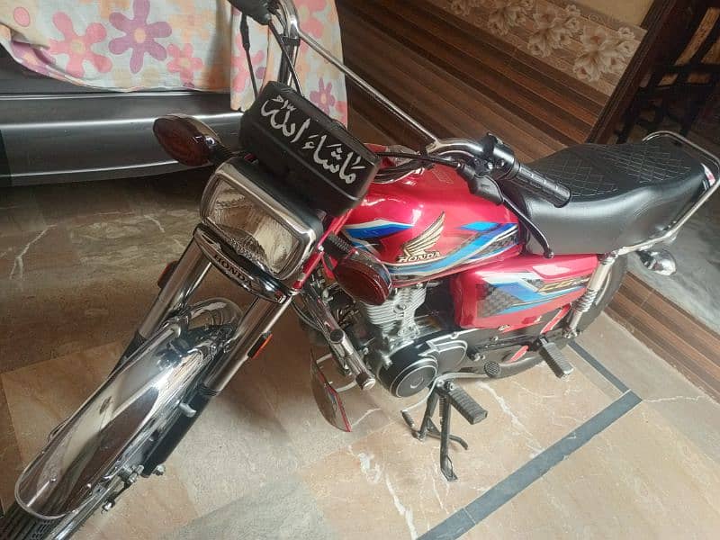 Honda 125 23/24 in mint condition. . 0323 6971136 5