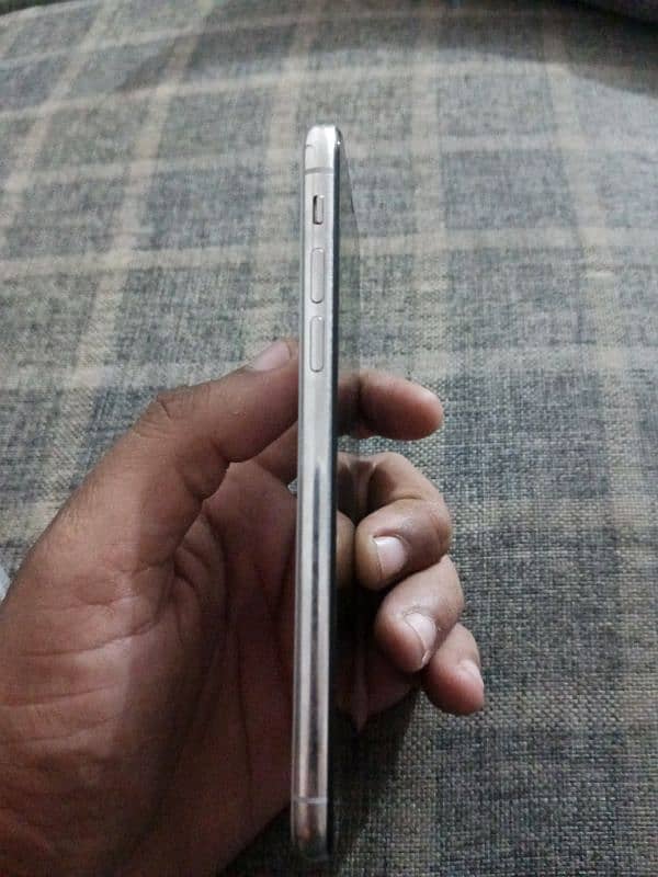 Iphone x 64gb pta approved 10/10 condition 0.3. 4.2. 2.1. 8.2. 8.7. 3 0