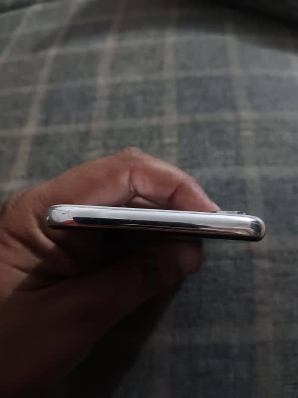 Iphone x 64gb pta approved 10/10 condition 0.3. 4.2. 2.1. 8.2. 8.7. 3 1