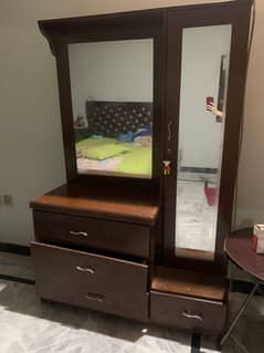 dressing table for sell