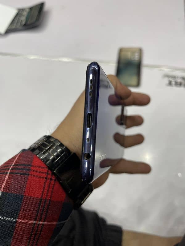 OPPO F 19 10 By 10 6/128 with Box 6