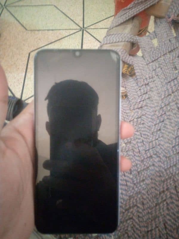 vivo side finger v2040 4gb 64 good working and condition 1