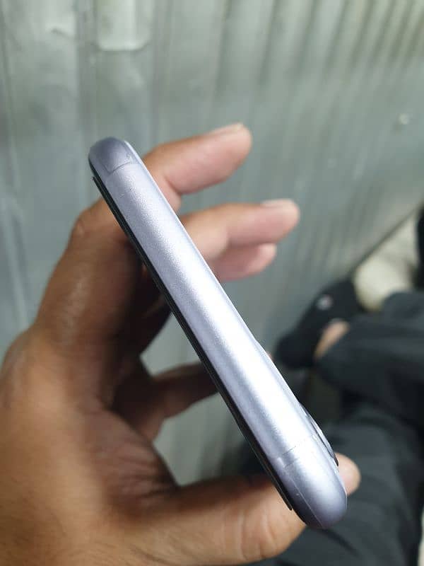 iphone 11, 128gb, PTA aprvd, only call 03124600087 5