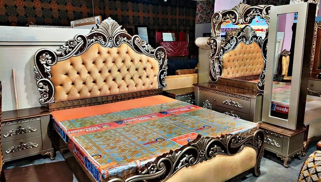 bed set / king size bed / double bed / poshish bed / bed / side table 6