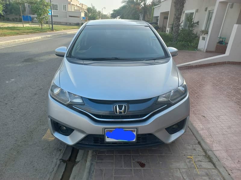 Honda Fit 2015 Hybrid 1