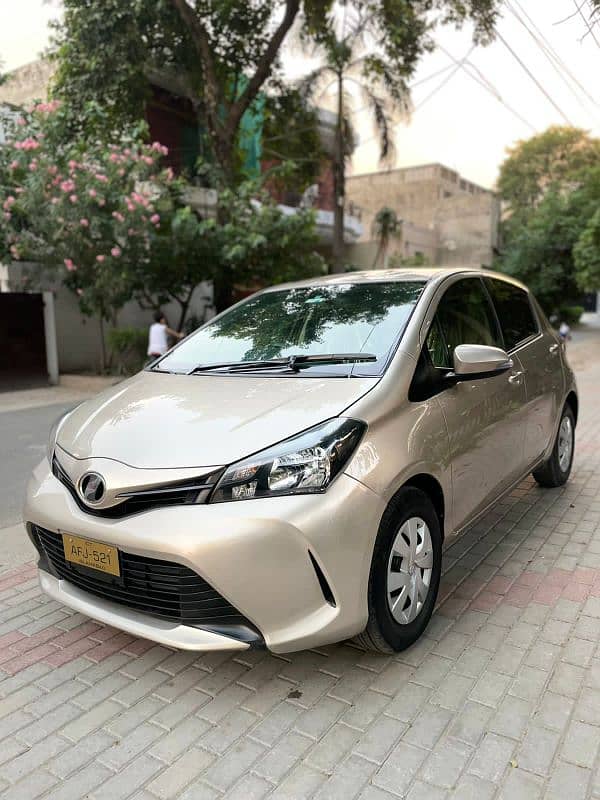 Toyota Vitz 2014 9