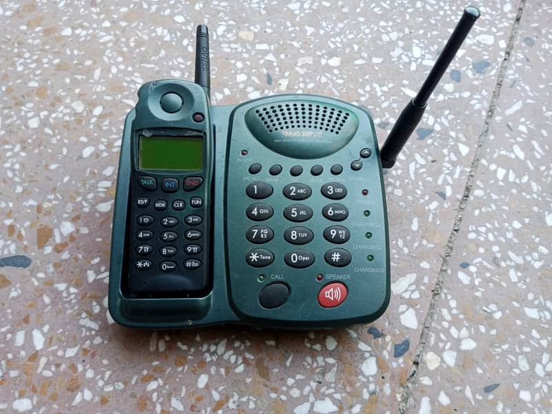 Old Wireless Telephone for Sale 0