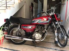 Honda bike 125 cc 0327/82/90/778/urgent for sale model 2002