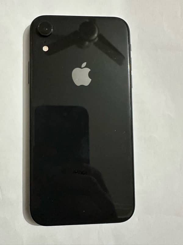 iphone XR 1