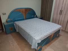 Complete Bed Set with Deco paint