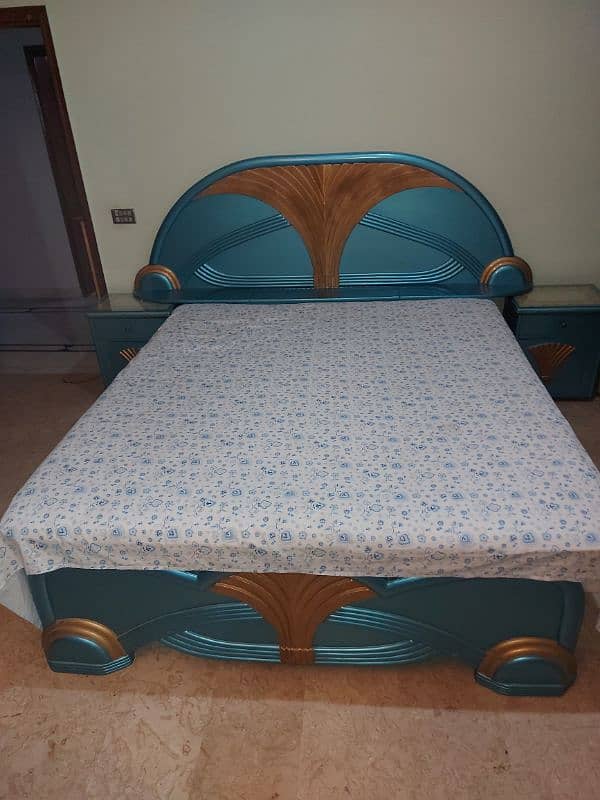 Complete Bed Set with Deco paint 6