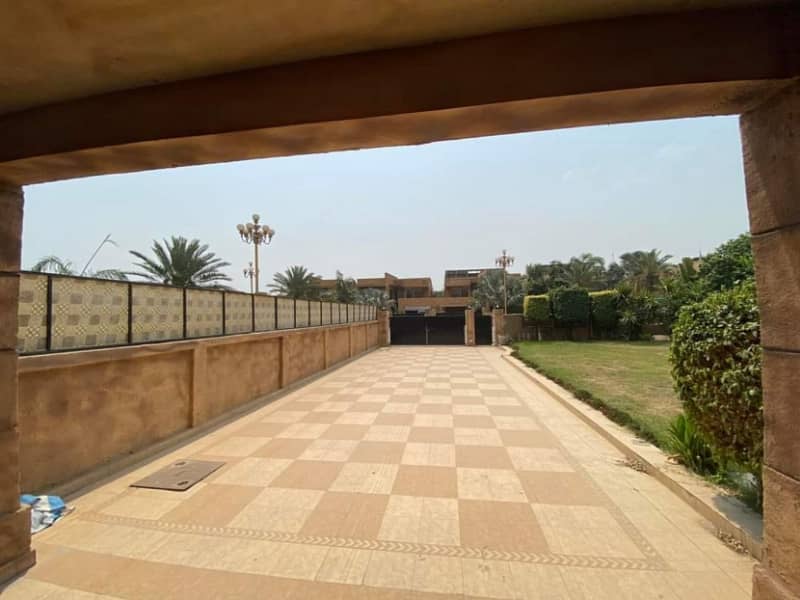 34 MARLA MEDOWS FOR RENT IN BAHRIA TOWN LAHORE 1