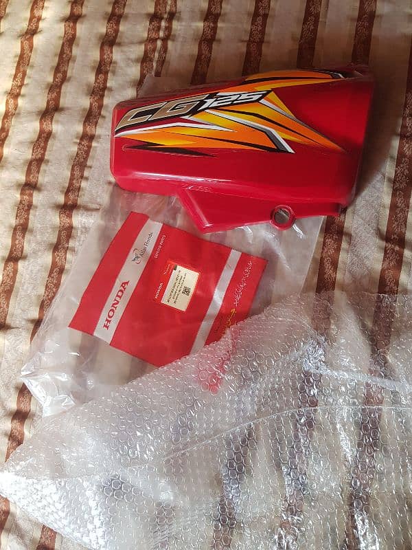 125 fuel tank geniun honda 5