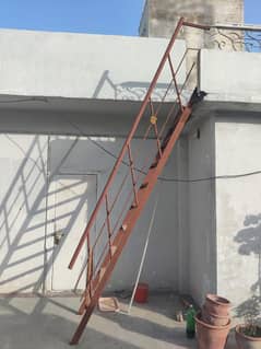 Metal iron ladder 16 gauge heavy urgent sale