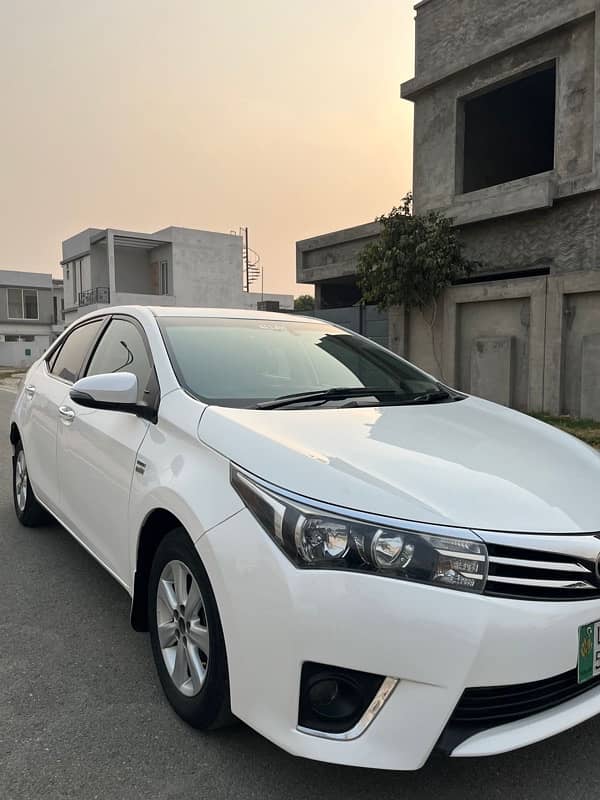 Toyota Altis Grande 2017 0