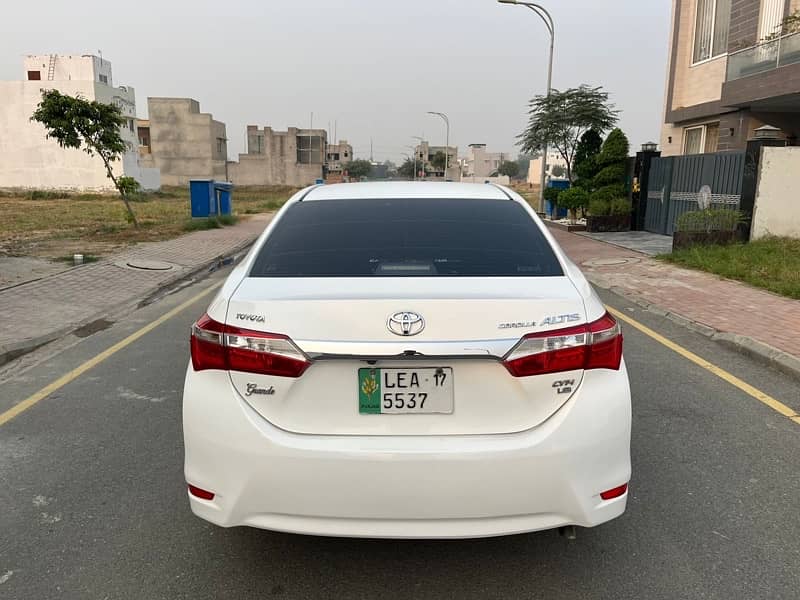 Toyota Altis Grande 2017 3