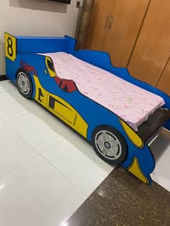 car bed in good condition