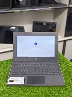 HP 11G7 Chromebook 4GB Ram, 16GB Storage! With Playstore