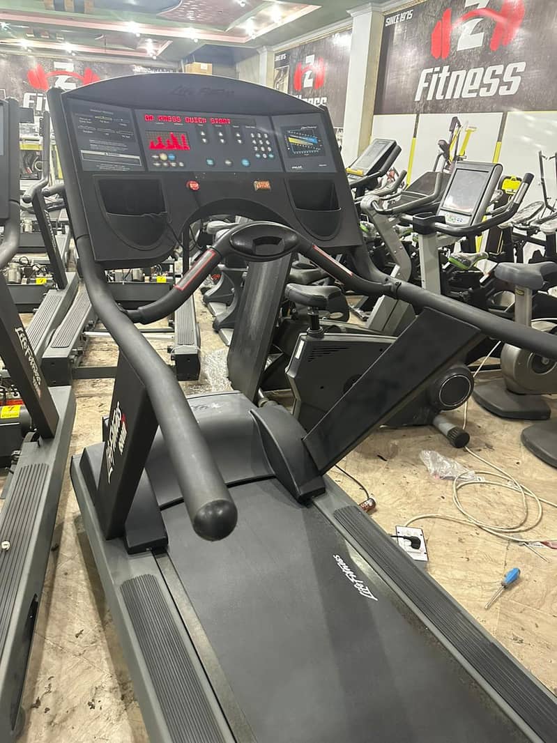 Treadmill || Life Fitness USA Brand || Commercial Treadmill  sale 1