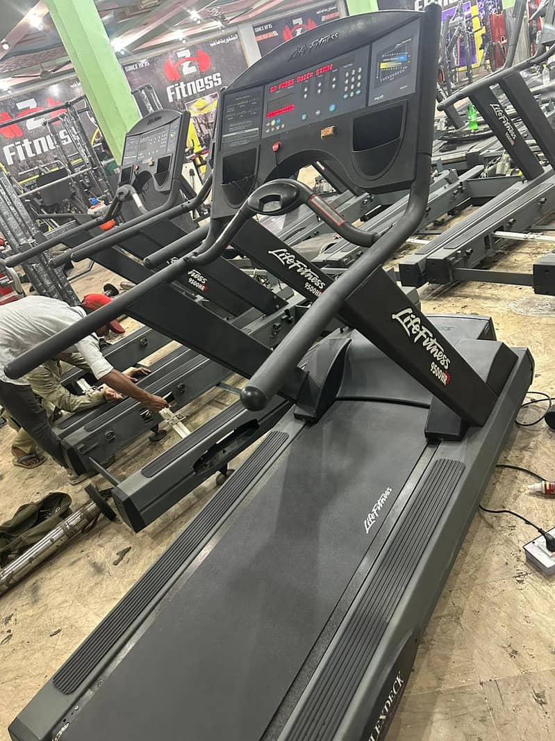 Treadmill || Life Fitness USA Brand || Commercial Treadmill  sale 3