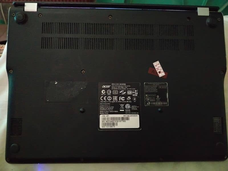 Laptop in used for sell 3