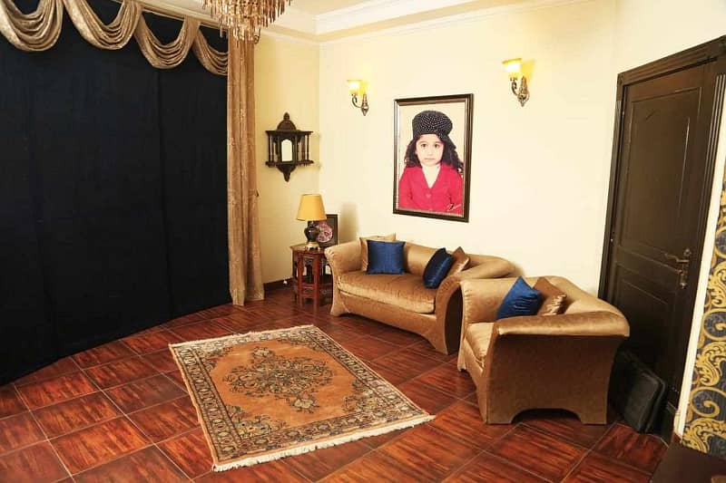 Per DAY Luxury 1 Kanal Fully Furnished Villa For Rent In DHA Lahore 17