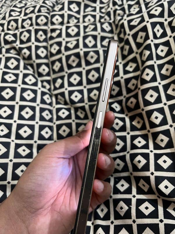 Infinix Note 30 8+8gb 256 For Sale 2