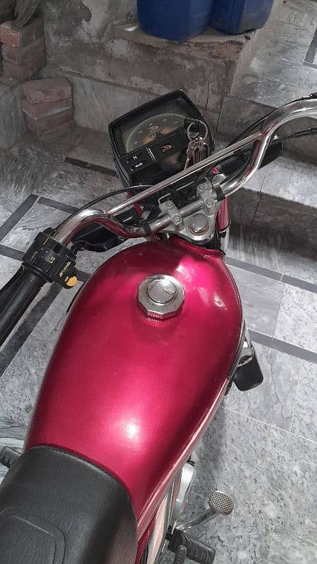 United 70cc Bike Urgent sale 2022 model 7