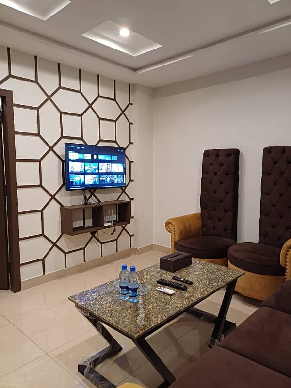 1 BEDROOM FULLY FURNISHED APARTMENT FOR SALE IN BAHRIA TOWN LAHORE 6