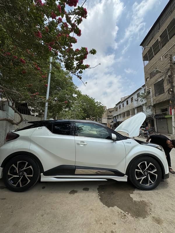 Toyota C-HR 2017 2