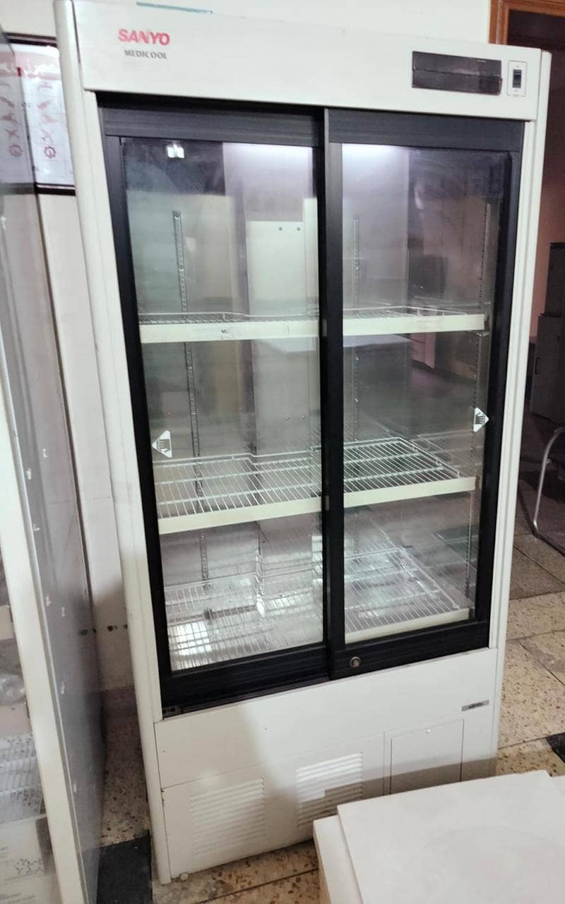 Blood Bank Refrigerator/Blood bank freezer 4